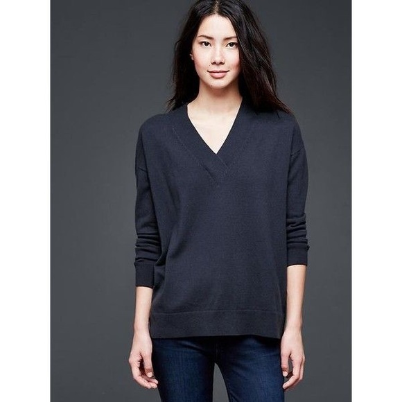 Gap Brooklyn Vneck Pullover In Navy 